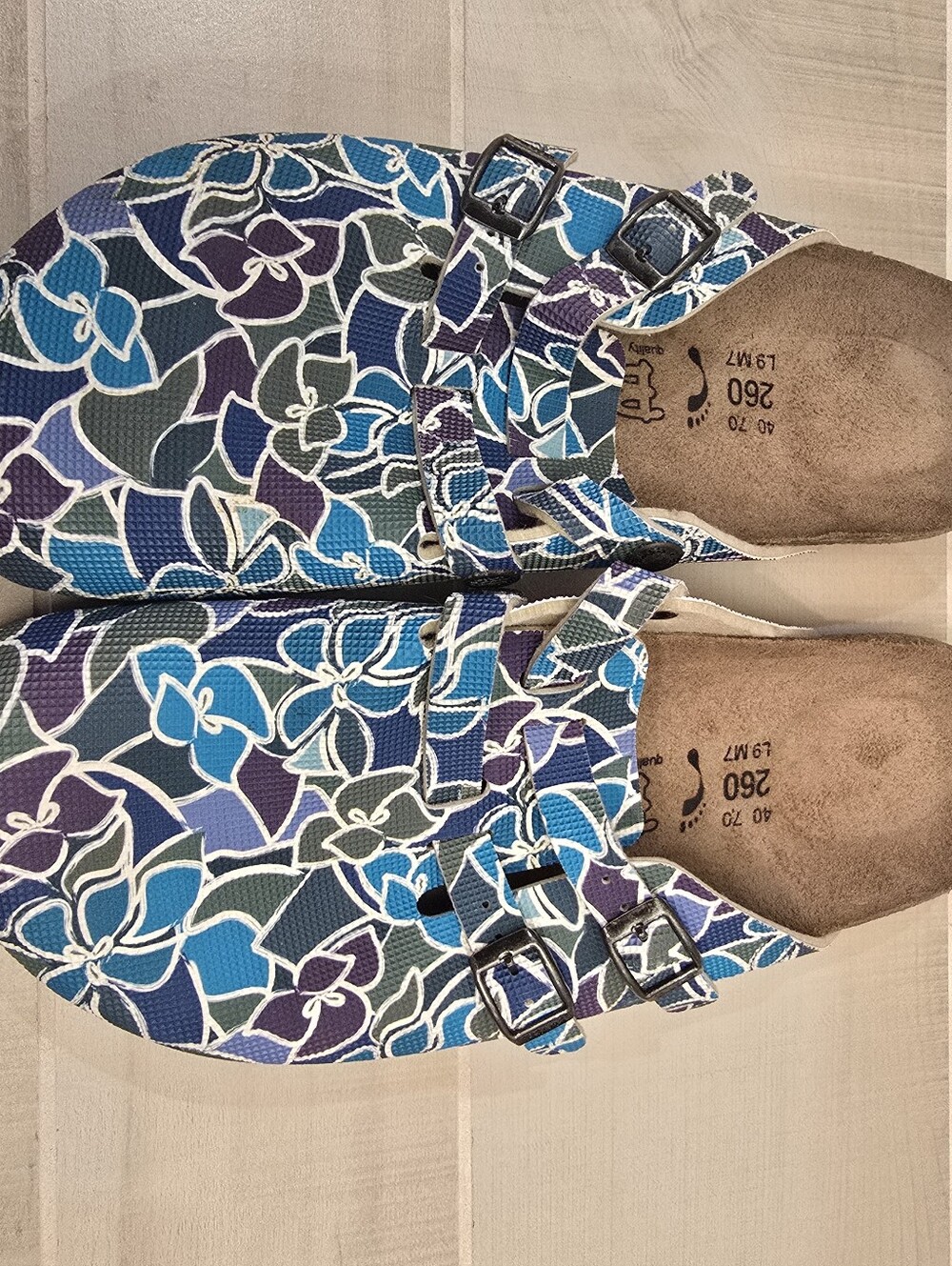 {L9/M7} Birkenstock Birki's Mosaic Floral Comfort Clogs